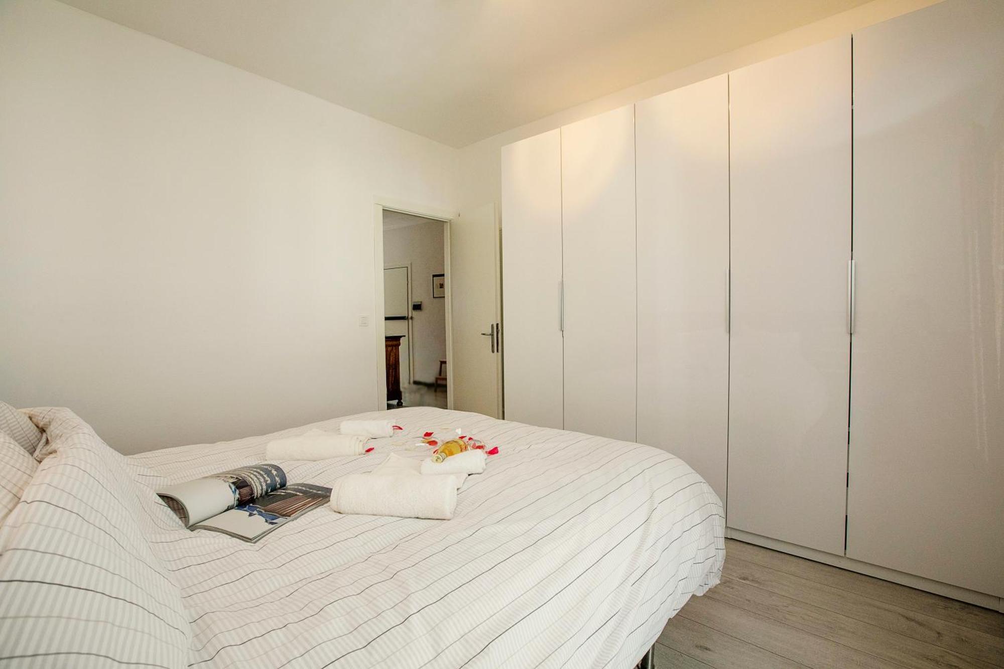 Spiaggia Azzurro -Lakeside With Terrace - Happy Rentals Тосколано Мадерно Екстериор снимка